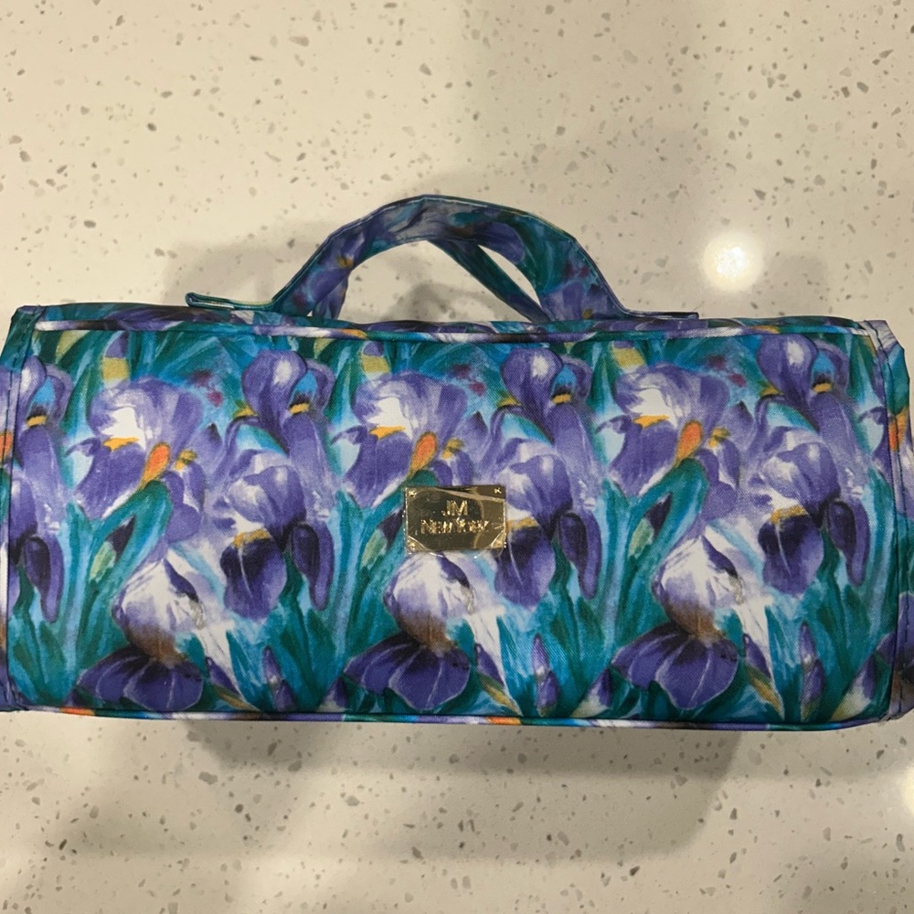 JM New York cosmetic bag